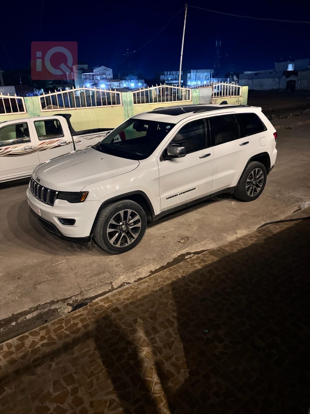 جيب جراند شيروكي